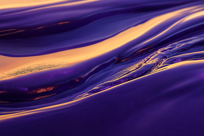 Fluid Gradient Waves