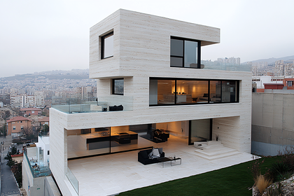 Modern Minimalist House Exterior